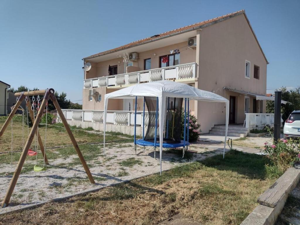 Ljubač Gordana Apartmani מראה חיצוני תמונה
